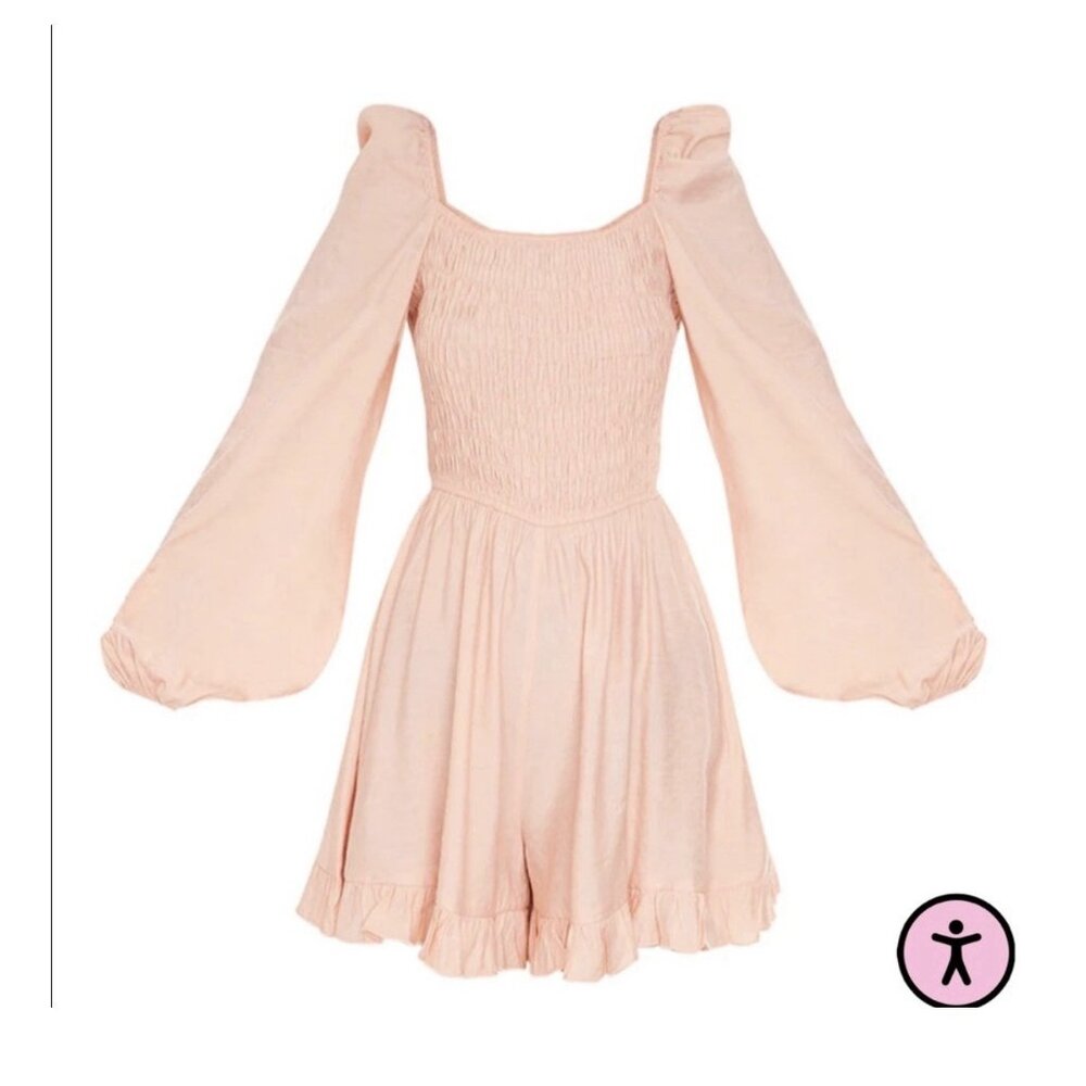 NWT Pretty Little Thing Women’s Blush Shirred Frill Hem Playsuit Romper Size 10 - Picture 3 of 11